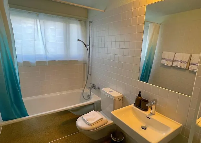 Apartamento Thun Alps Scenic Views And Concierge By Swisshut Sigriswil