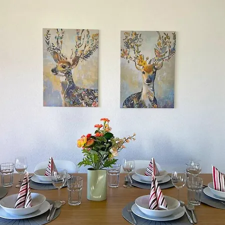 Thun Alps Scenic Views And Concierge By Swisshut Lejlighed *